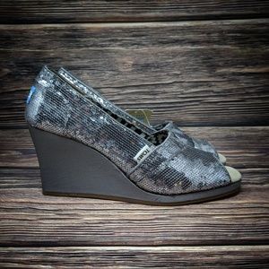 Toms Gray Sequin Wedges